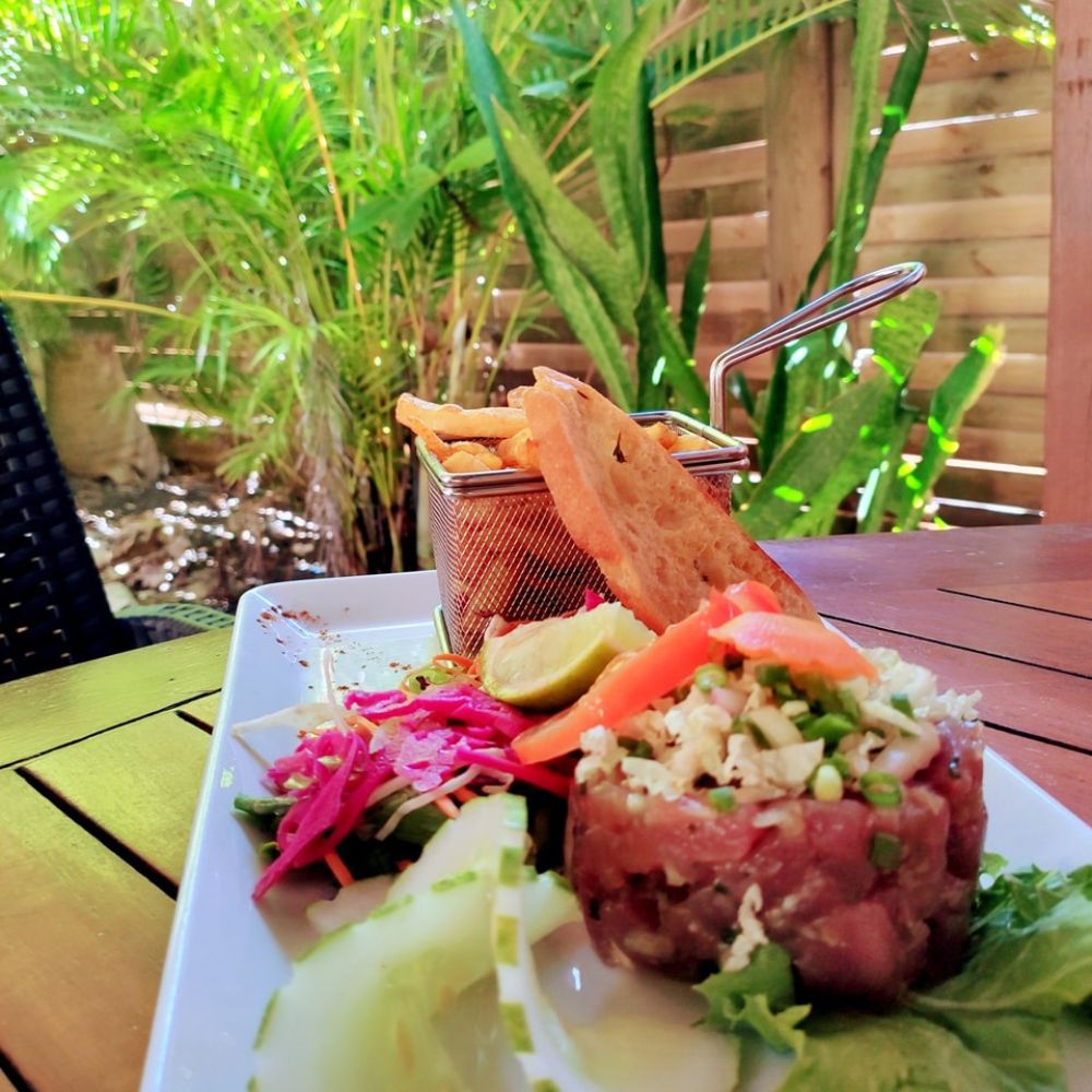 Restaurant La Plage | Crystal Beach